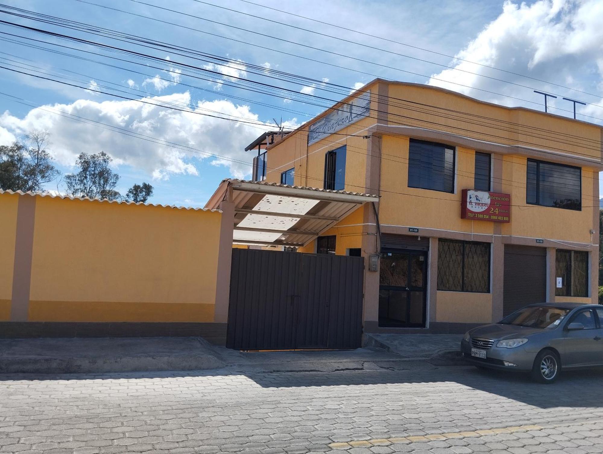 Hotel Residencial El Viajero Tababela Exteriér fotografie